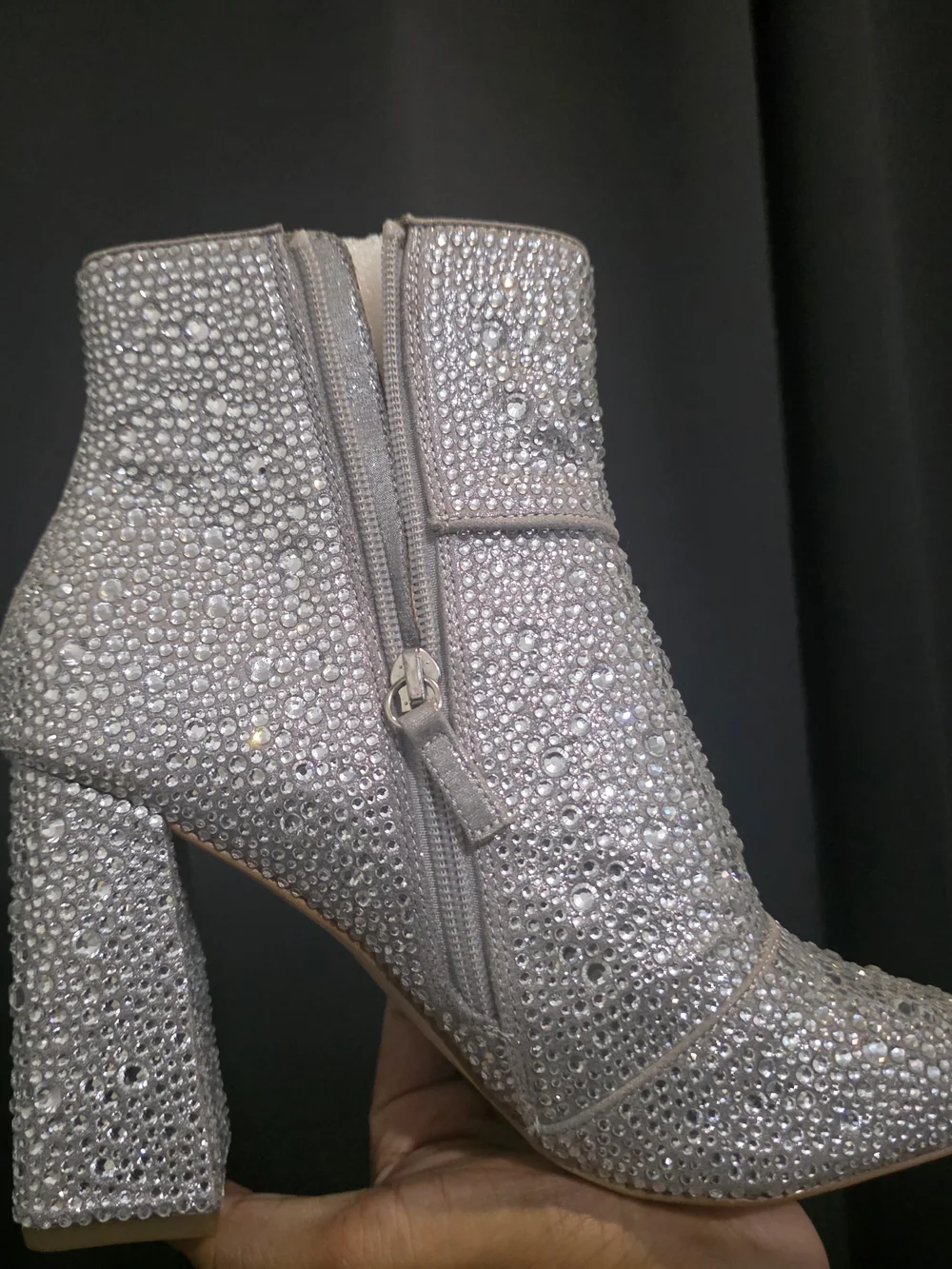 Steve Madden Women's Silver Reflective Rhinestones Heel Ankle Boots Size 8.5 US